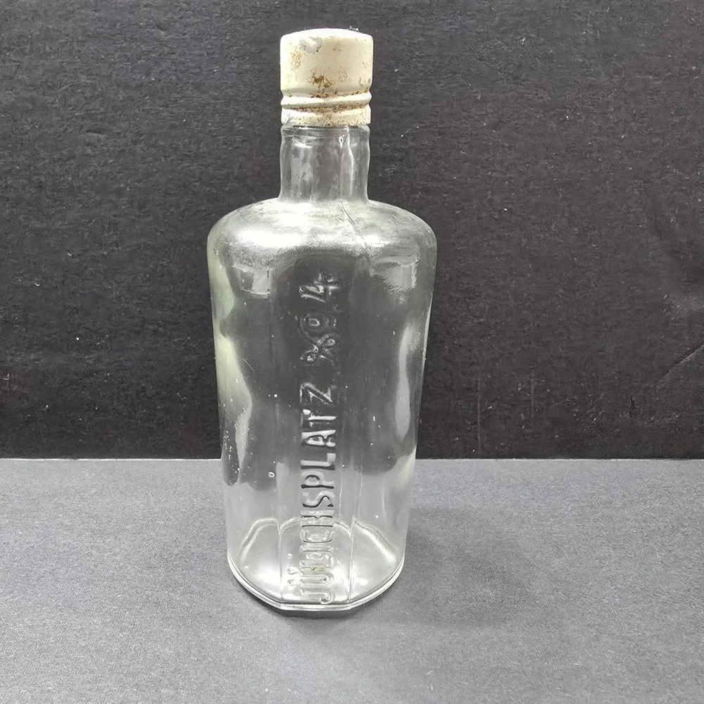Vintage Cologne Bottle Eau De‎